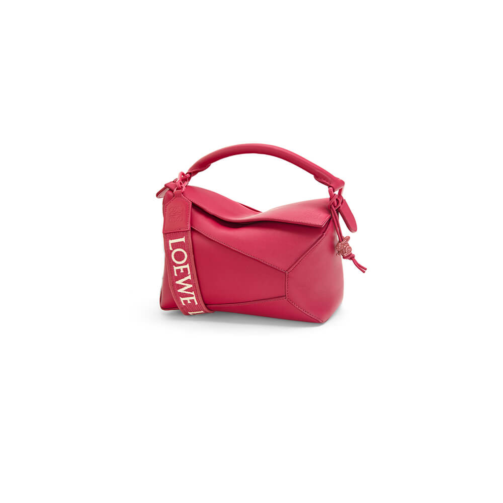 1-32.jpg LOEWE Small Puzzle Bag