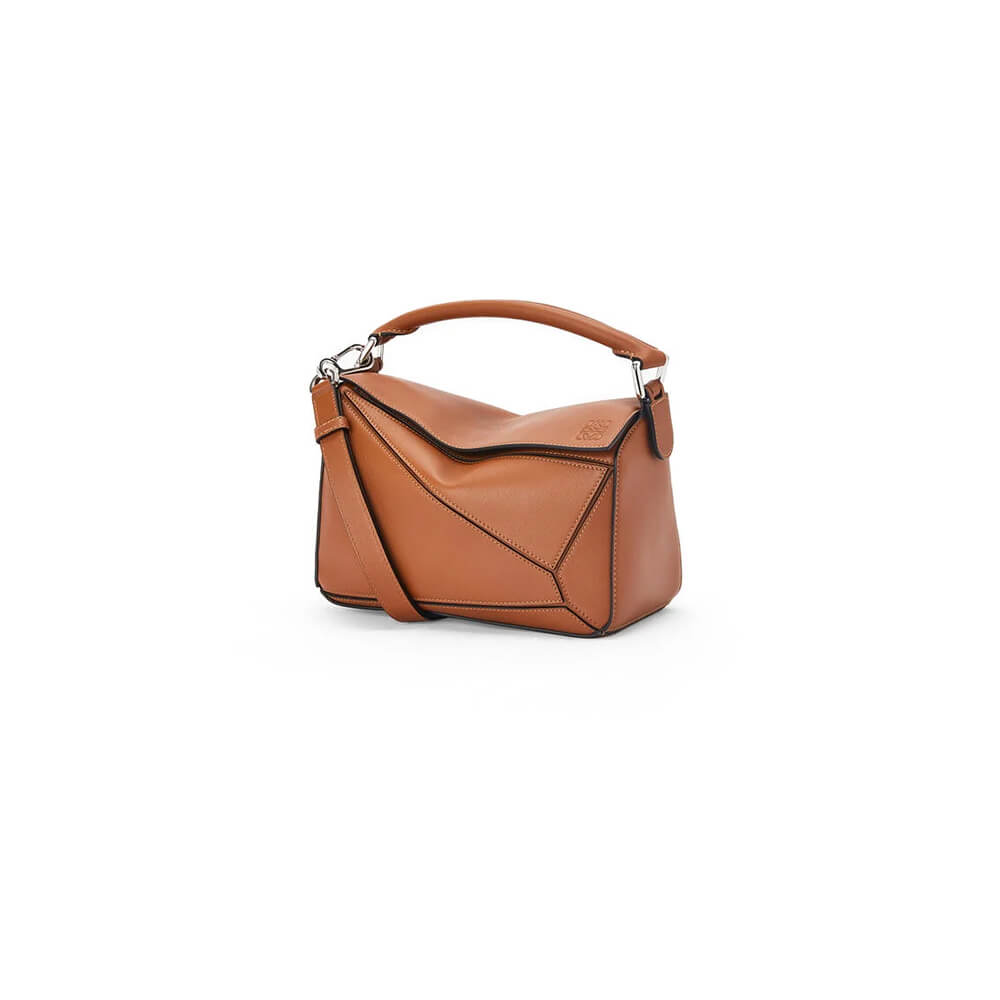 1-38.jpg LOEWE Small Puzzle Bag
