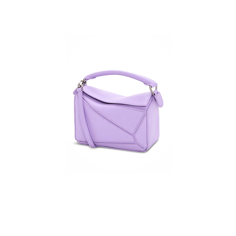1-39.jpg LOEWE Small Puzzle Bag
