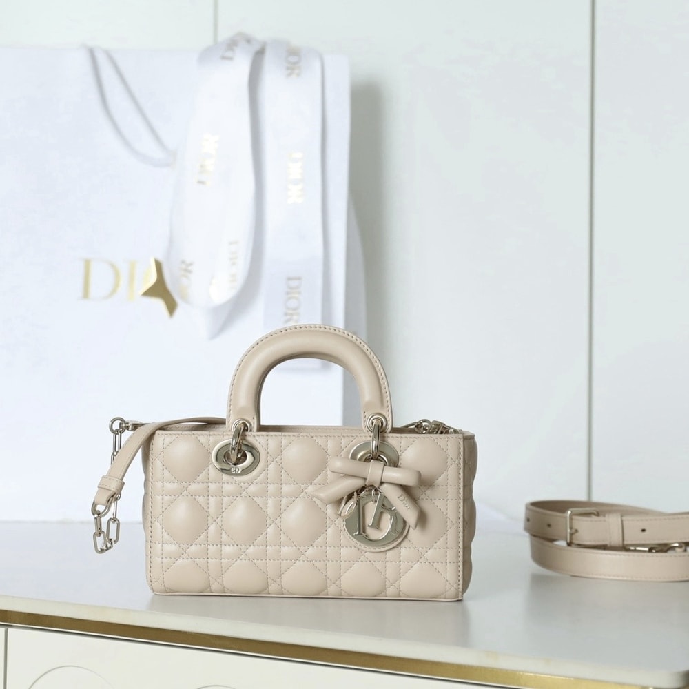 2-131.jpg Dior Small Lady D-Joy Bag(HIGH-END GRADE)