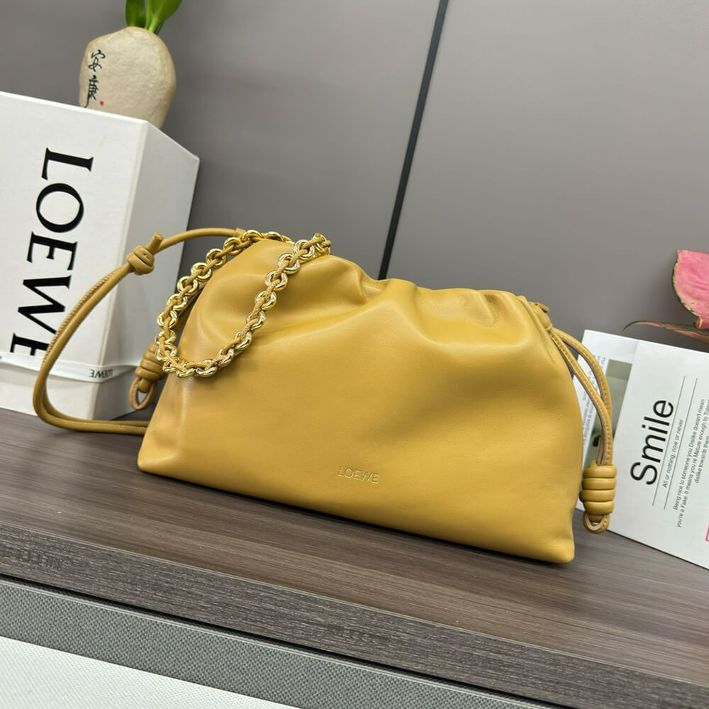 2-158.jpg Loewe Medium Flamenco purse in mellow nappa lambskin