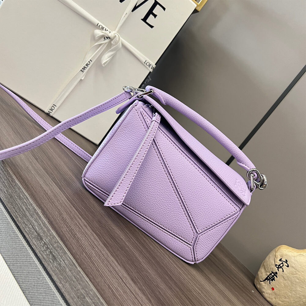 2-21.jpg LOEWE Mini Puzzle bag