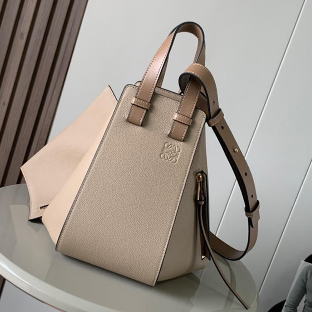 2-25.jpg LOEWE Small Hammock bag in soft grained calfskin