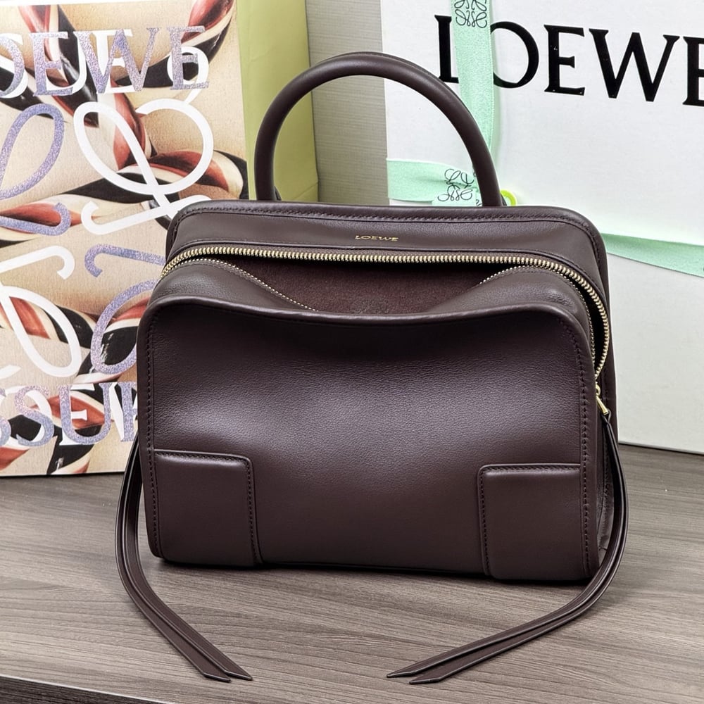 2-382.jpg Loewe Small Amazona 180 bag in soft calfskin(HIGH-END GRADE)