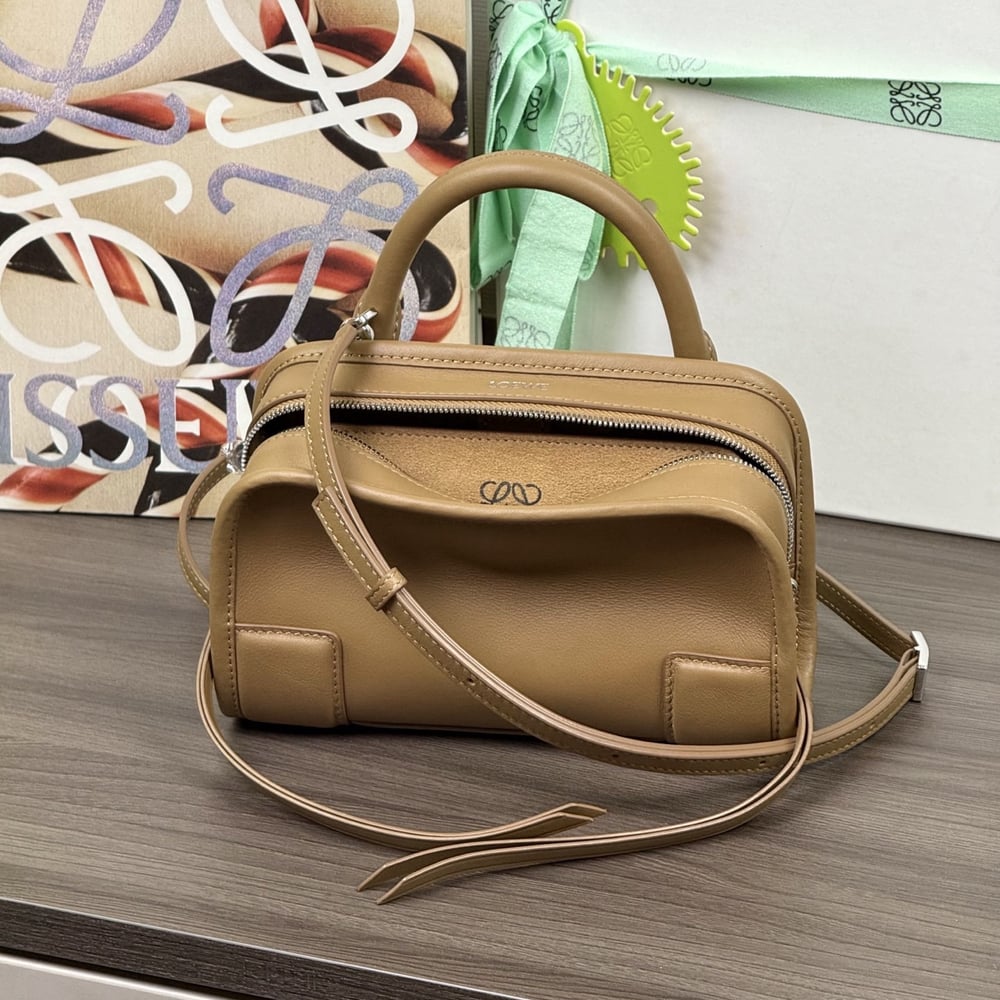2-387.jpg Loewe Mini Amazona 180 bag in soft calfskin(HIGH-END GRADE)