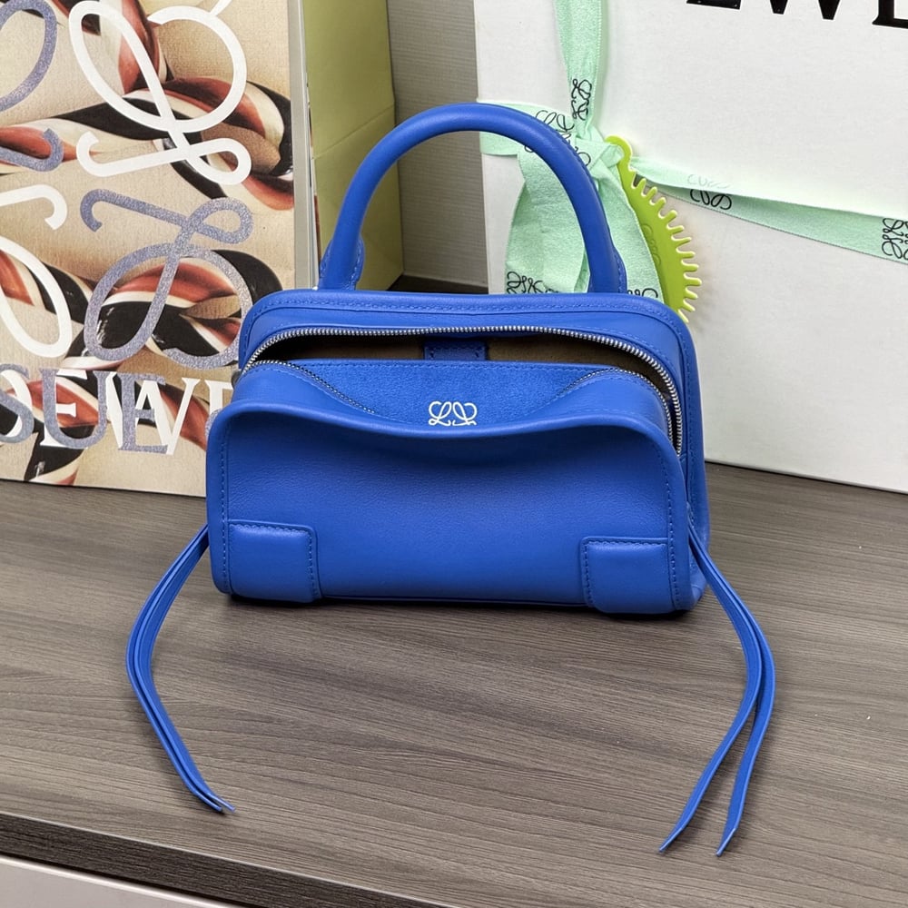 2-390.jpg Loewe Mini Amazona 180 bag in soft calfskin(HIGH-END GRADE)