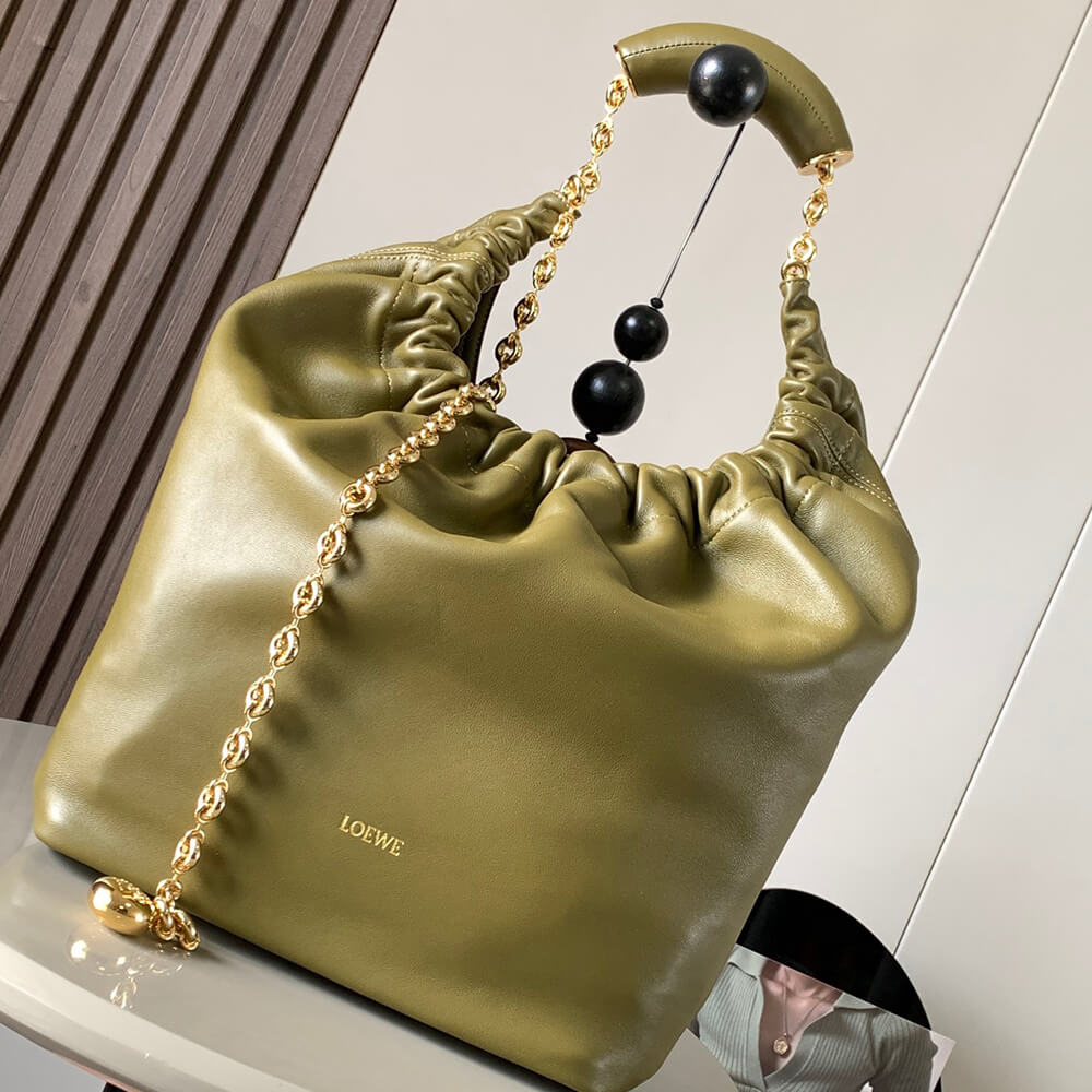 2-40.jpg Loewe Medium Squeeze bag in nappa lambskin