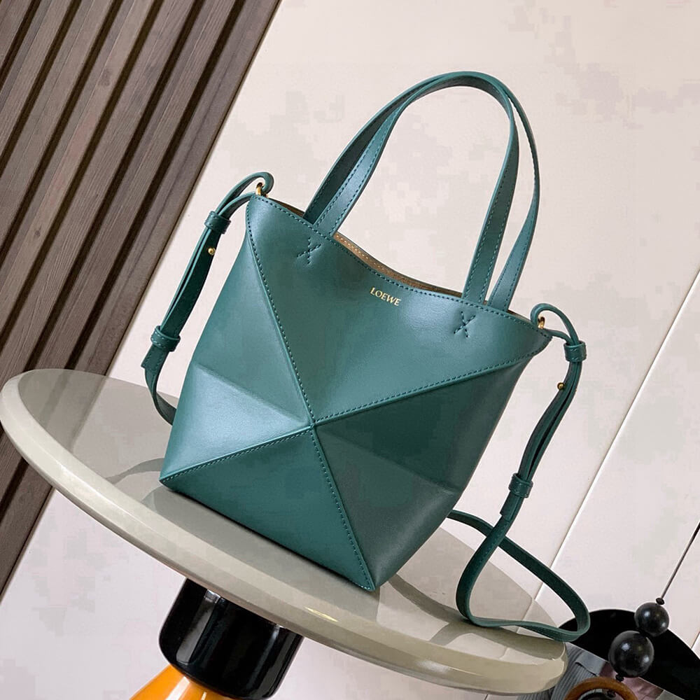 2-76.jpg LOEWE Mini Puzzle Fold tote in shiny calfskin(HIGH-END GRADE)