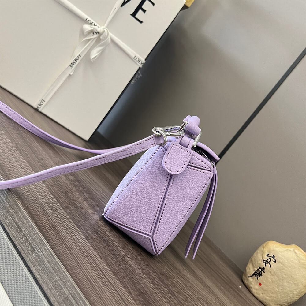 3-21.jpg LOEWE Mini Puzzle bag