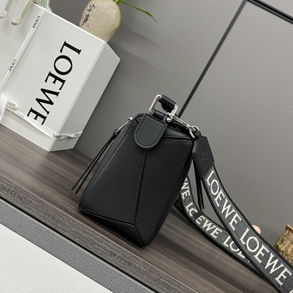 3-219-1.jpg LOEWE Small Puzzle Bag(HIGH-END GRADE)
