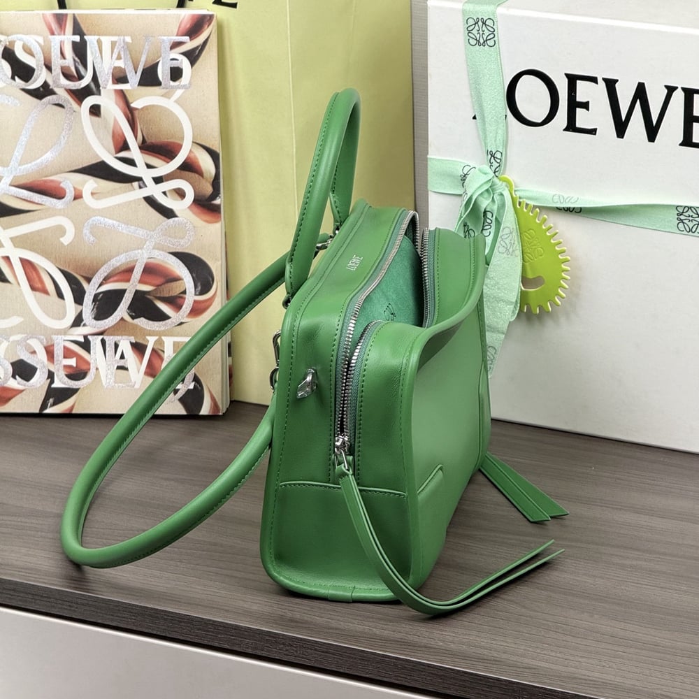3-384.jpg Loewe Small Amazona 180 bag in soft calfskin(HIGH-END GRADE)