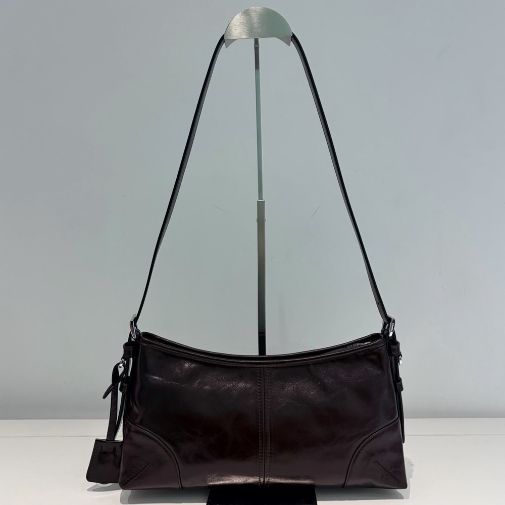 4-160-1.jpg Prada Aimèe medium leather shoulder bag(HIGH-END GRADE)