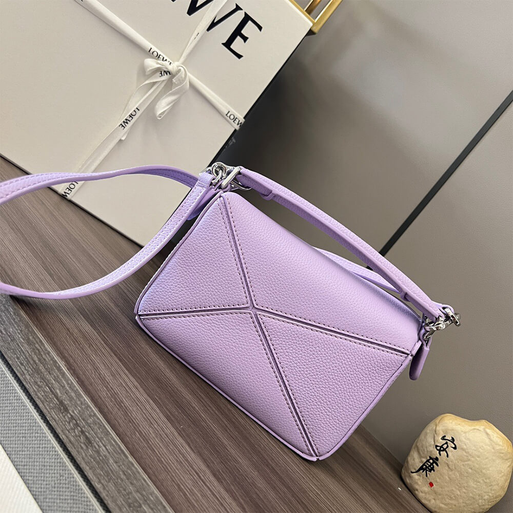 4-21.jpg LOEWE Mini Puzzle bag