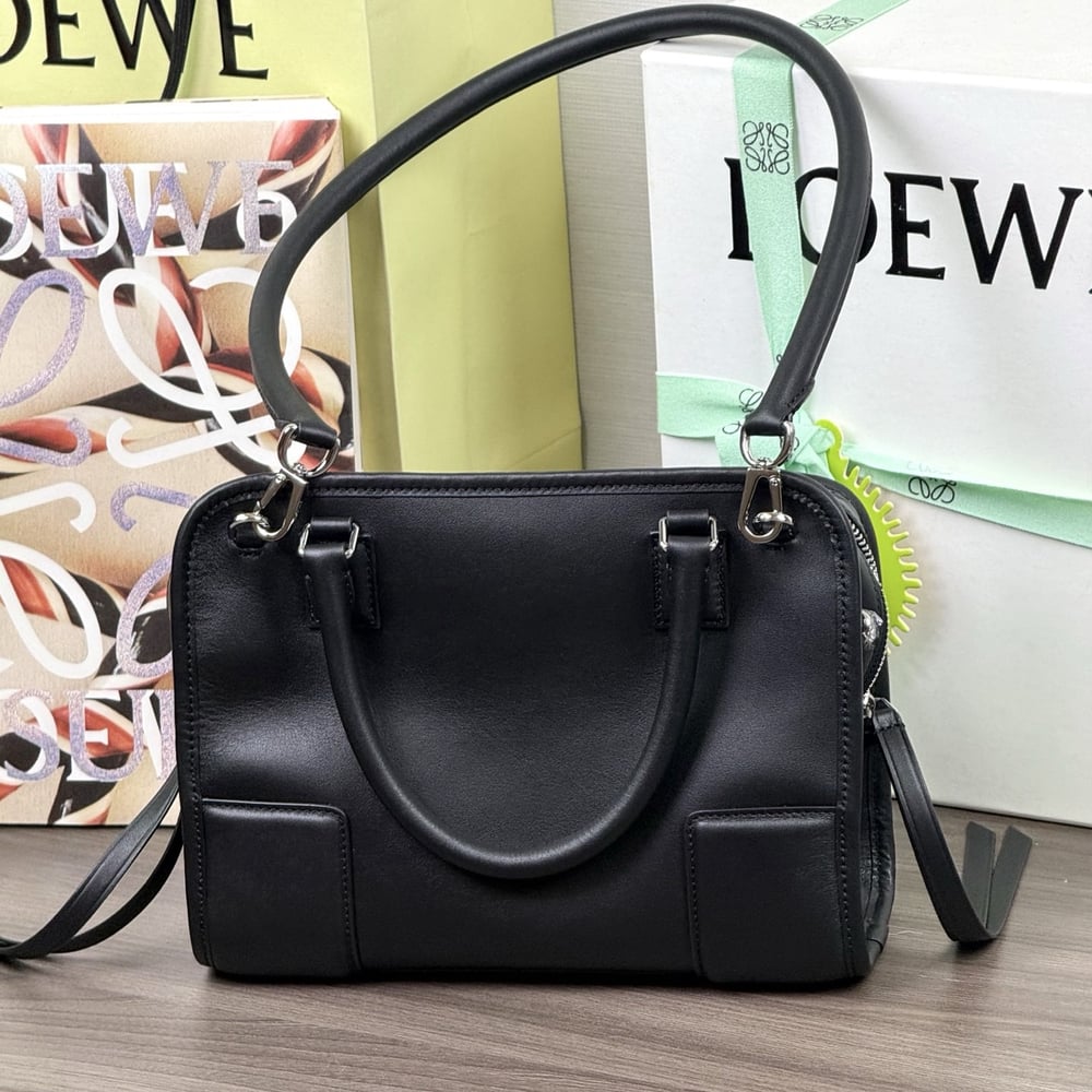 4-381.jpg Loewe Small Amazona 180 bag in soft calfskin(HIGH-END GRADE)