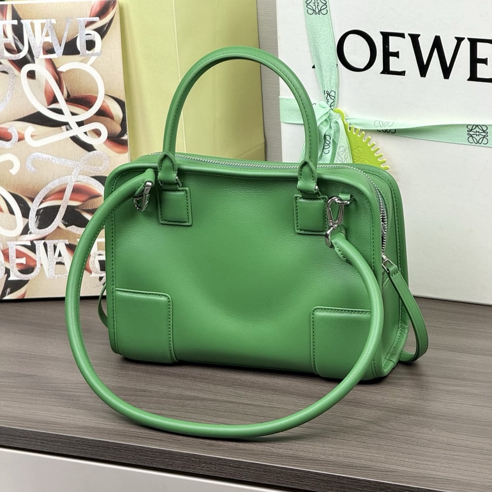 4-384.jpg Loewe Small Amazona 180 bag in soft calfskin(HIGH-END GRADE)