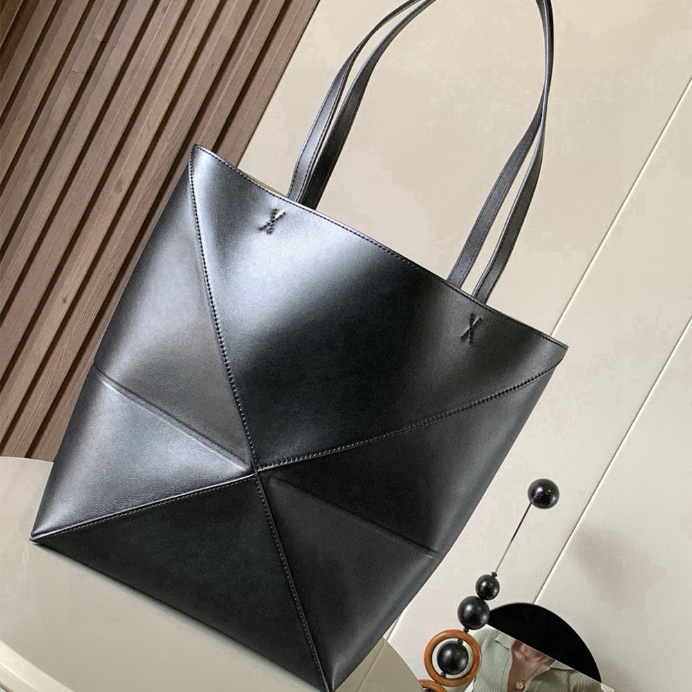 4-66.jpg LOEWE Medium Puzzle Fold tote in shiny calfskin(HIGH-END GRADE)