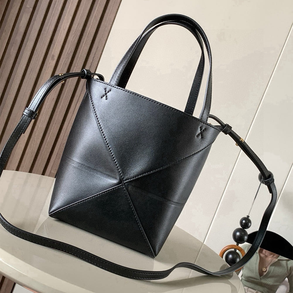 4-71.jpg LOEWE Mini Puzzle Fold tote in shiny calfskin(HIGH-END GRADE)