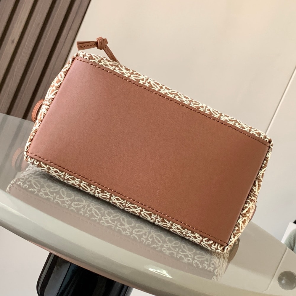 5-139.jpg LOEWE Jacquard Anagram Calfskin Small Cubi Bag(HIGH-END GRADE)