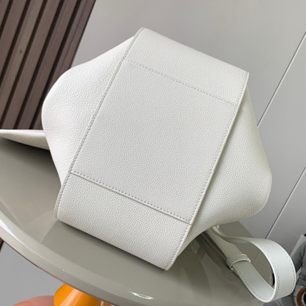 5-4-1.jpg Small Hammock bag in soft grained calfskin(HIGH-END GRADE)