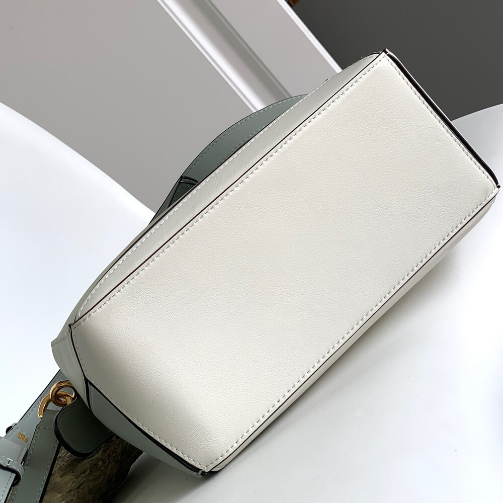 5-42.jpg LOEWE Small Puzzle Bag