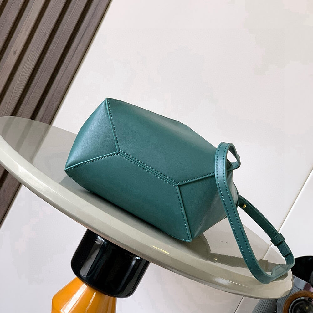 5-76.jpg LOEWE Mini Puzzle Fold tote in shiny calfskin(HIGH-END GRADE)