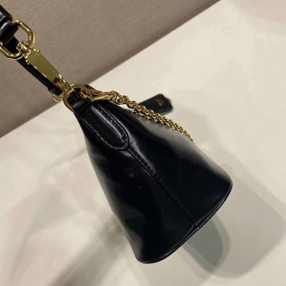 6-164.jpg Prada Leather mini-bag(HIGH-END GRADE)