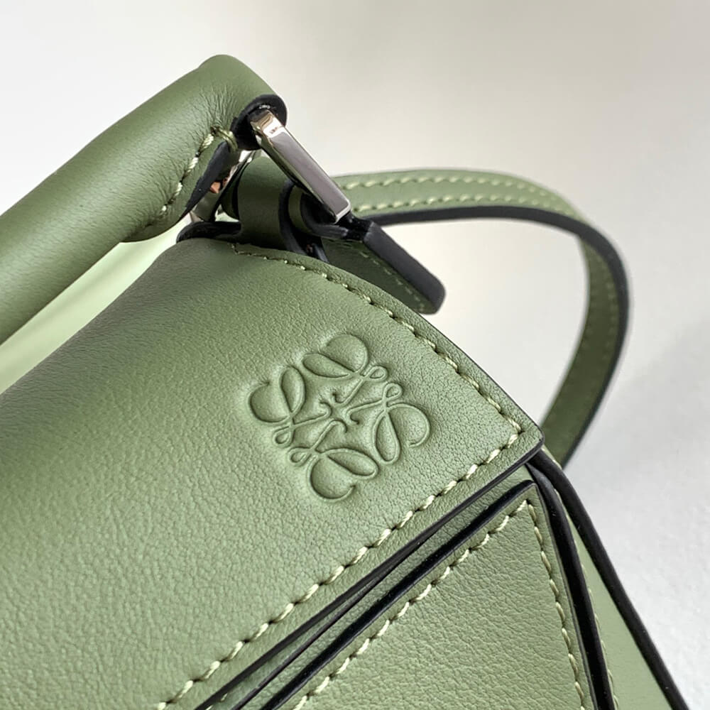 6-22.jpg LOEWE Mini Puzzle bag