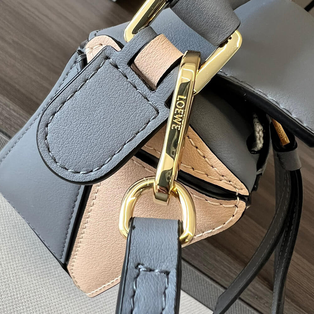 6-26-1.jpg LOEWE Mini Puzzle bag