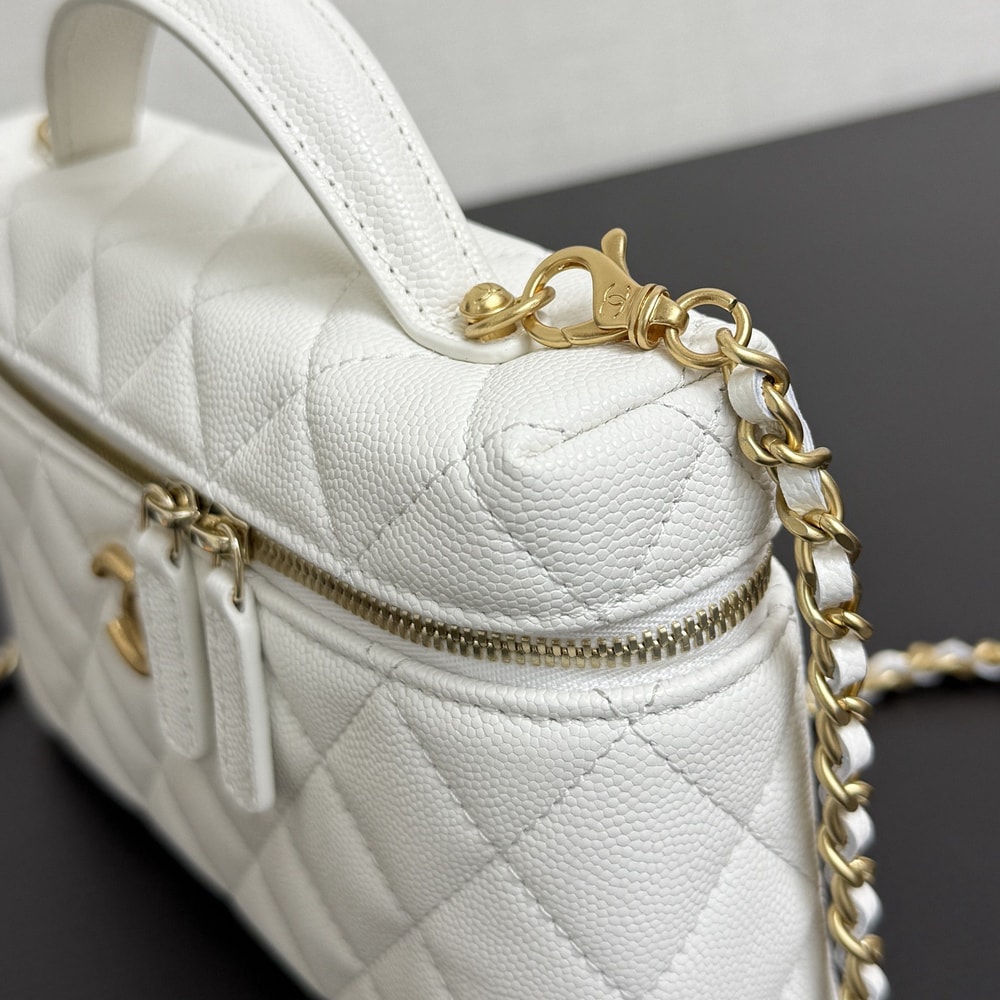 6-281.jpg CHANEL Vanity Case(HIGH-END GRADE)