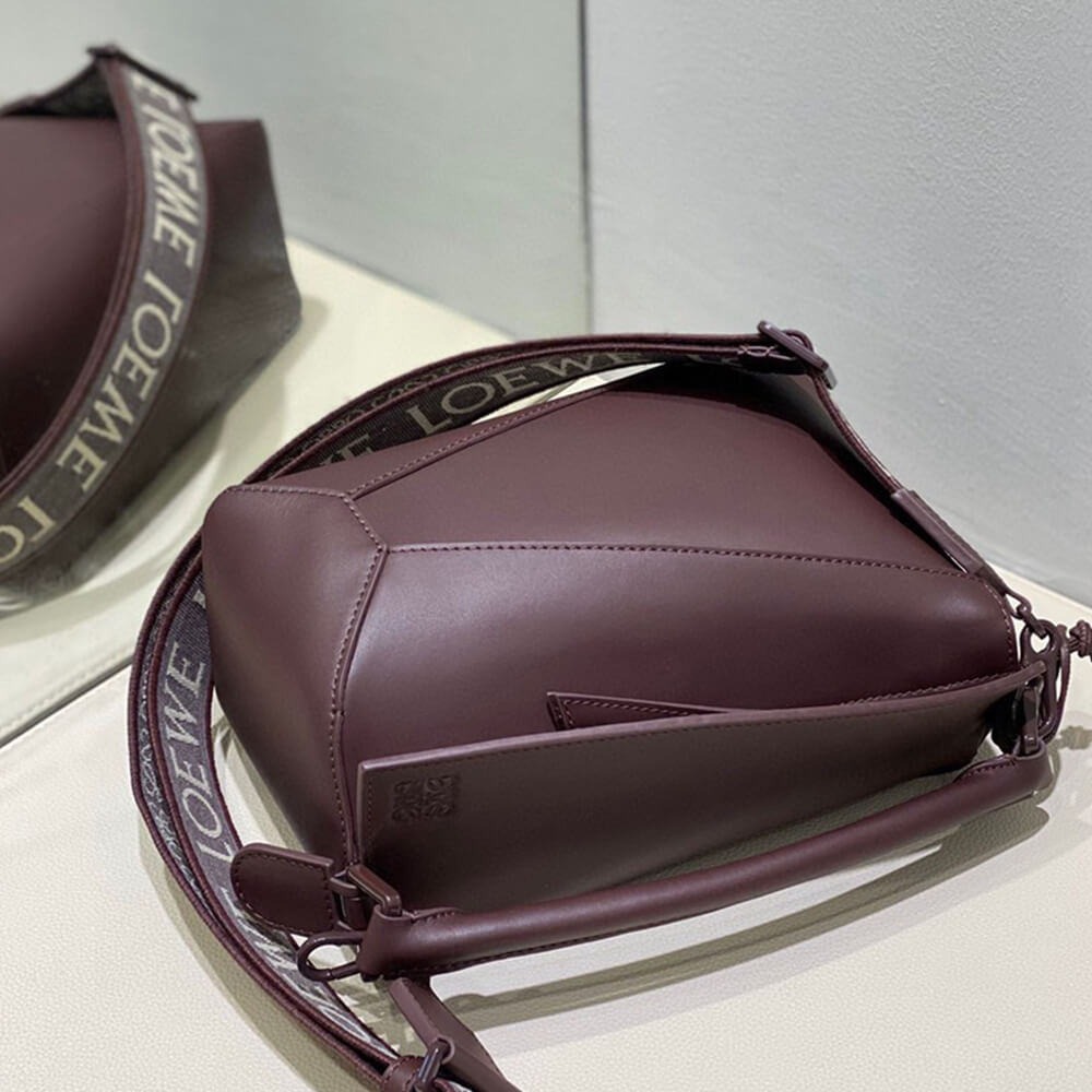 6-29.jpg LOEWE Small Puzzle Bag