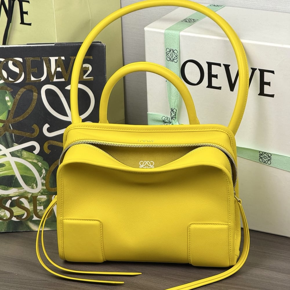 6-385.jpg Loewe Small Amazona 180 bag in soft calfskin(HIGH-END GRADE)
