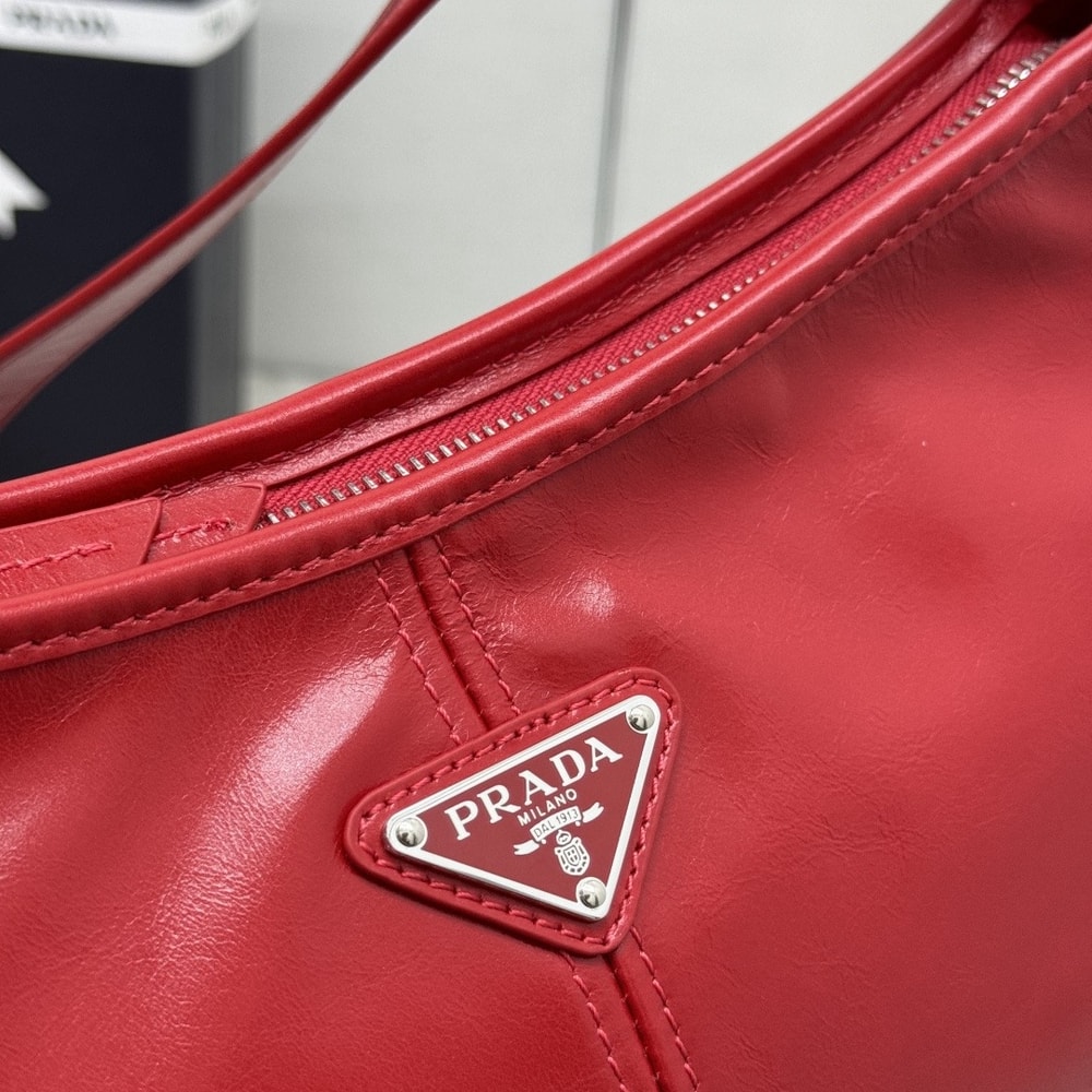 7-161-1.jpg Prada Aimèe medium leather shoulder bag(HIGH-END GRADE)