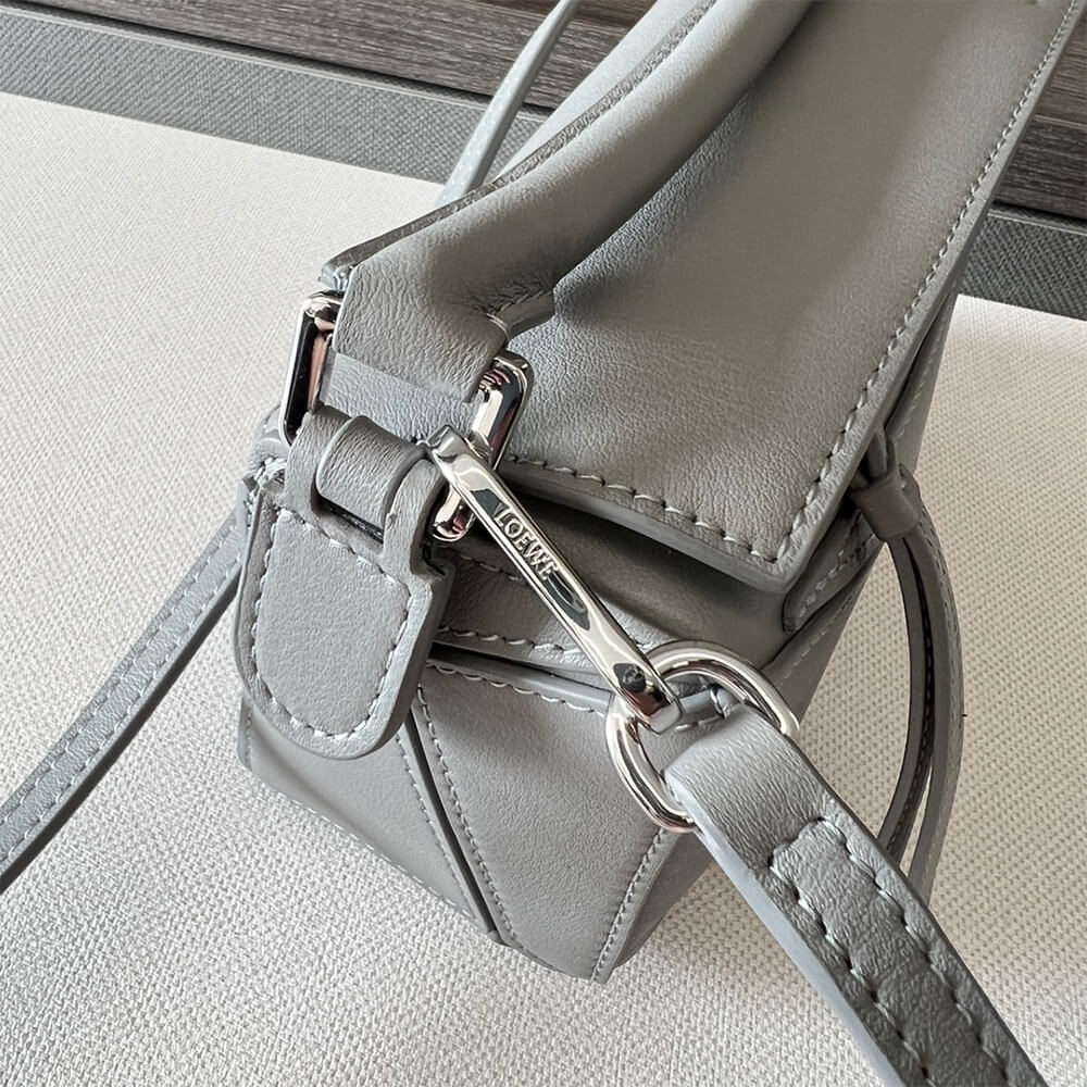 7-20.jpg LOEWE Mini Puzzle bag