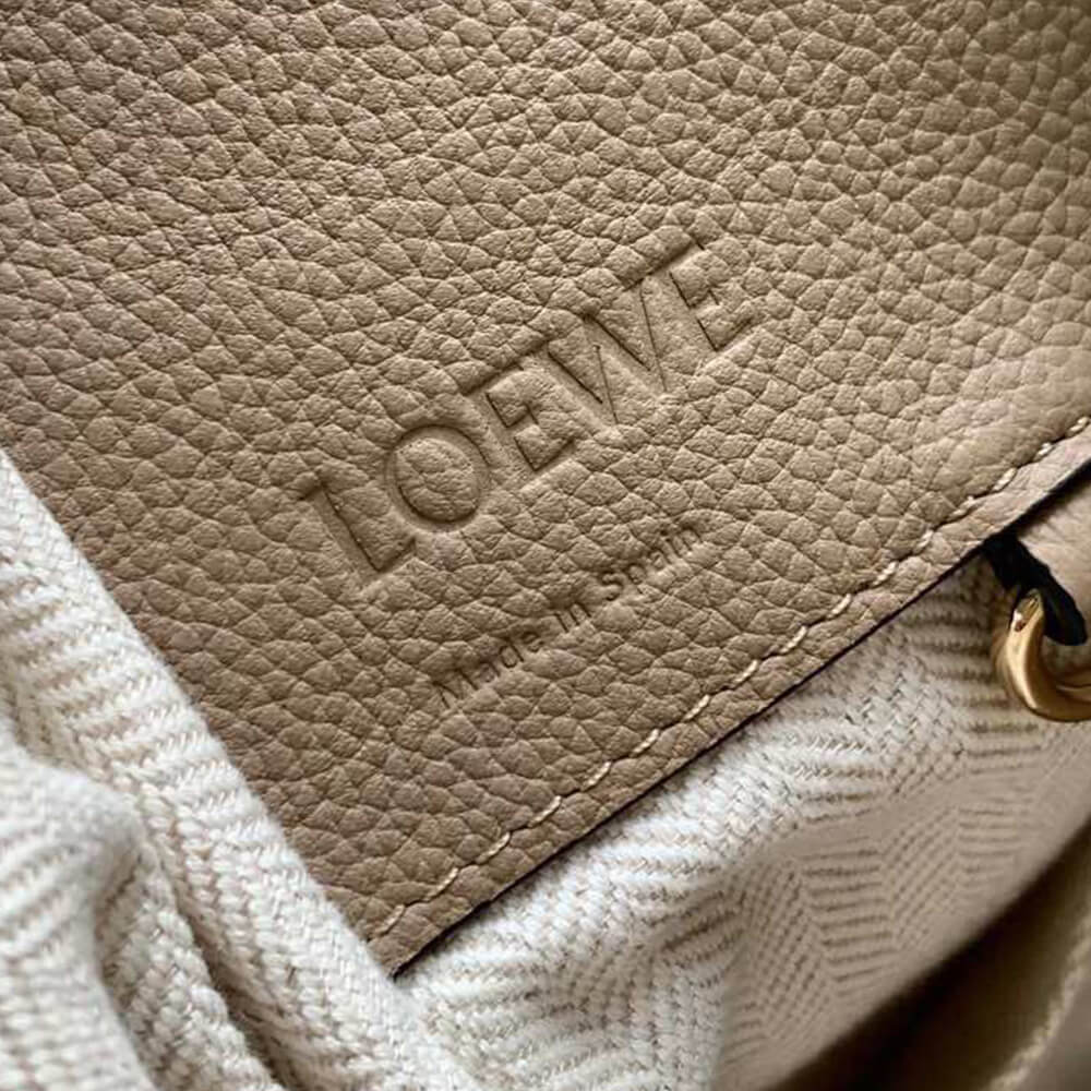 7-25.jpg LOEWE Small Hammock bag in soft grained calfskin