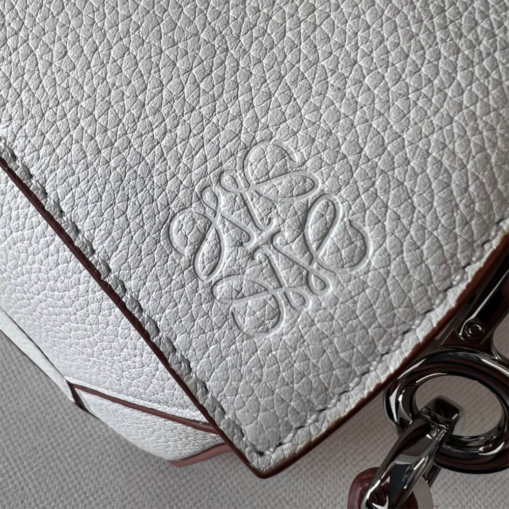 7-41-1.jpg LOEWE Small Puzzle Bag