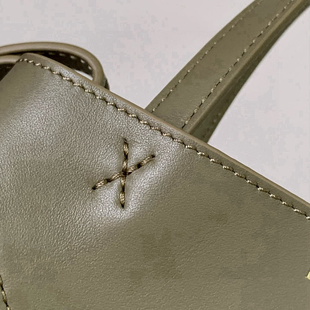 7-75.jpg LOEWE Mini Puzzle Fold tote in shiny calfskin(HIGH-END GRADE)