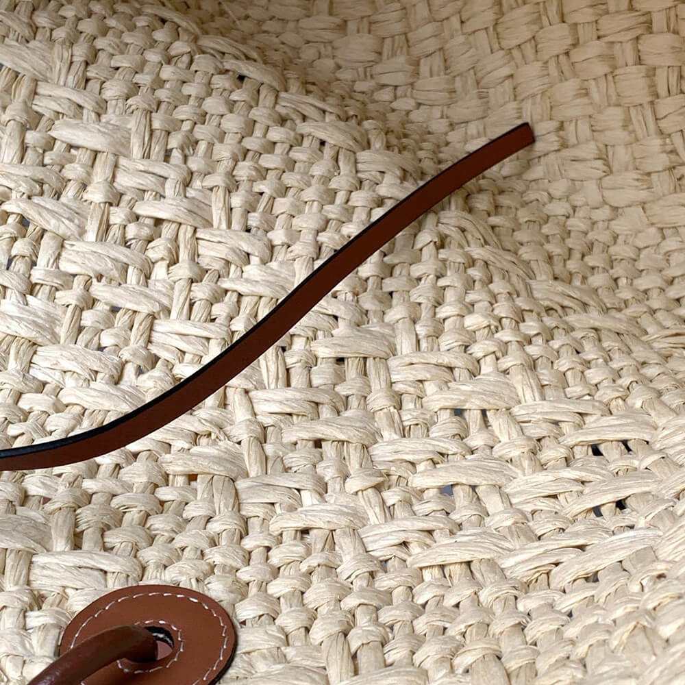 7-76-1.jpg LOEWE Anagram Basket