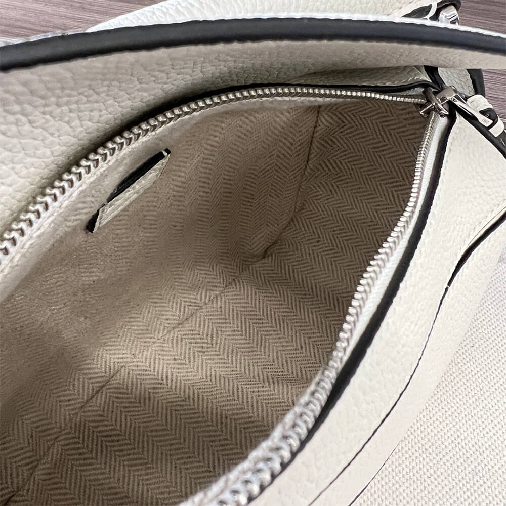 8-21.jpg LOEWE Mini Puzzle bag