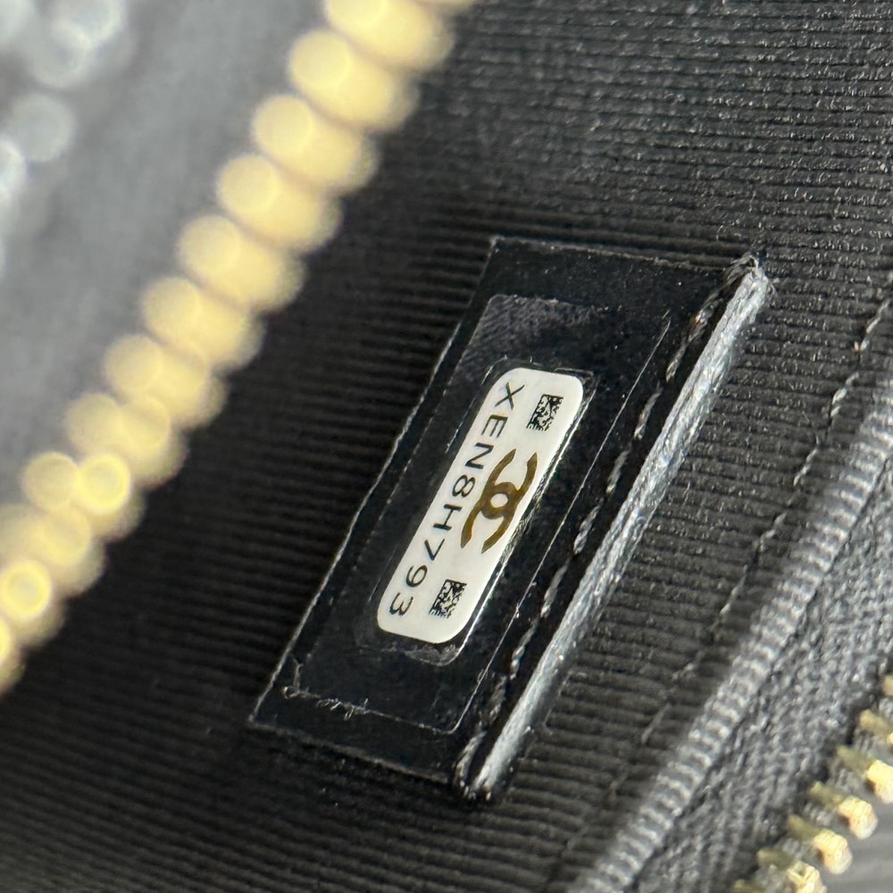 8-229.jpg CHANEL Vanity Case(HIGH-END GRADE)