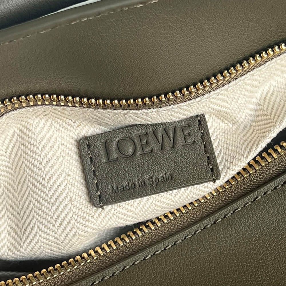 8-231.jpg Loewe Small Puzzle Edge bag in classic calfskin(High-end grade)