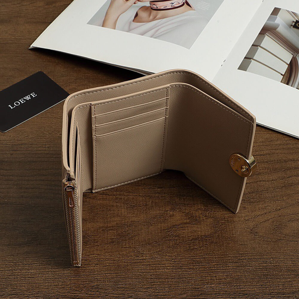 8-264.jpg Loewe Pebble small vertical wallet in shiny nappa calfskin(HIGH-END GRADE)