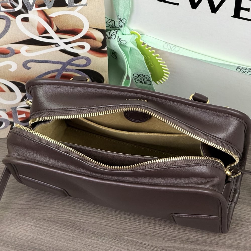 8-339.jpg Loewe Small Amazona 180 bag in soft calfskin(HIGH-END GRADE)