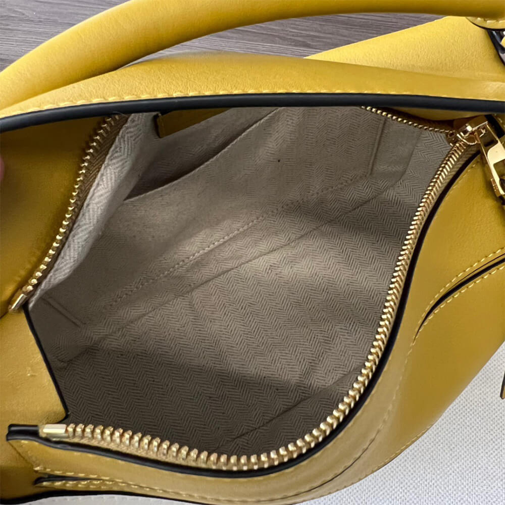 8-42-1.jpg LOEWE Small Puzzle Bag