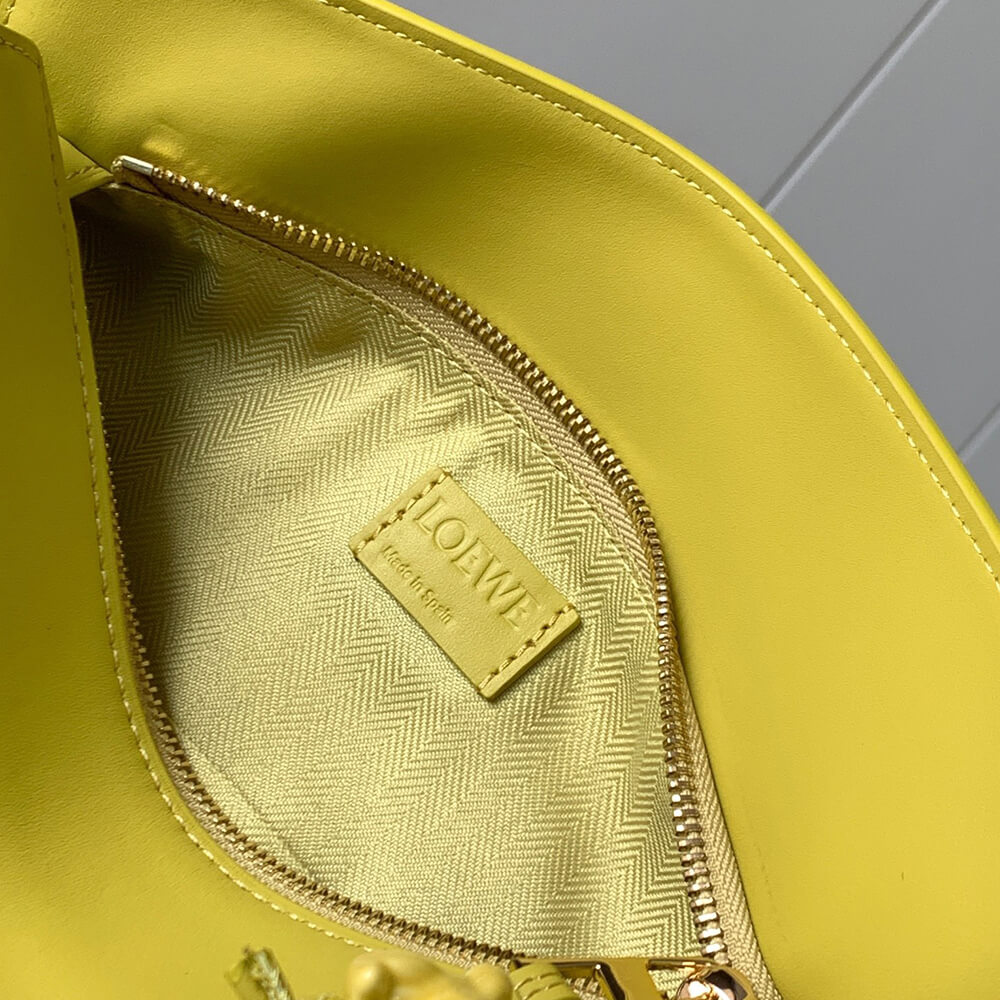 9-10.jpg LOEWE Small Puzzle Bag
